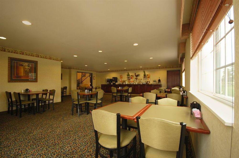 Becker Crossings By Grandstay Inn & Suites מראה חיצוני תמונה
