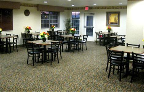 Becker Crossings By Grandstay Inn & Suites מראה חיצוני תמונה