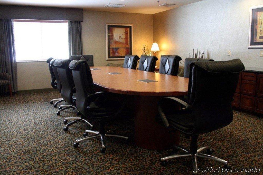 Becker Crossings By Grandstay Inn & Suites עסק תמונה